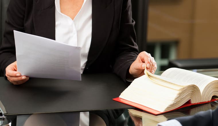Tipos de delito en Derecho Penal Tipos de delito en Derecho Penal
